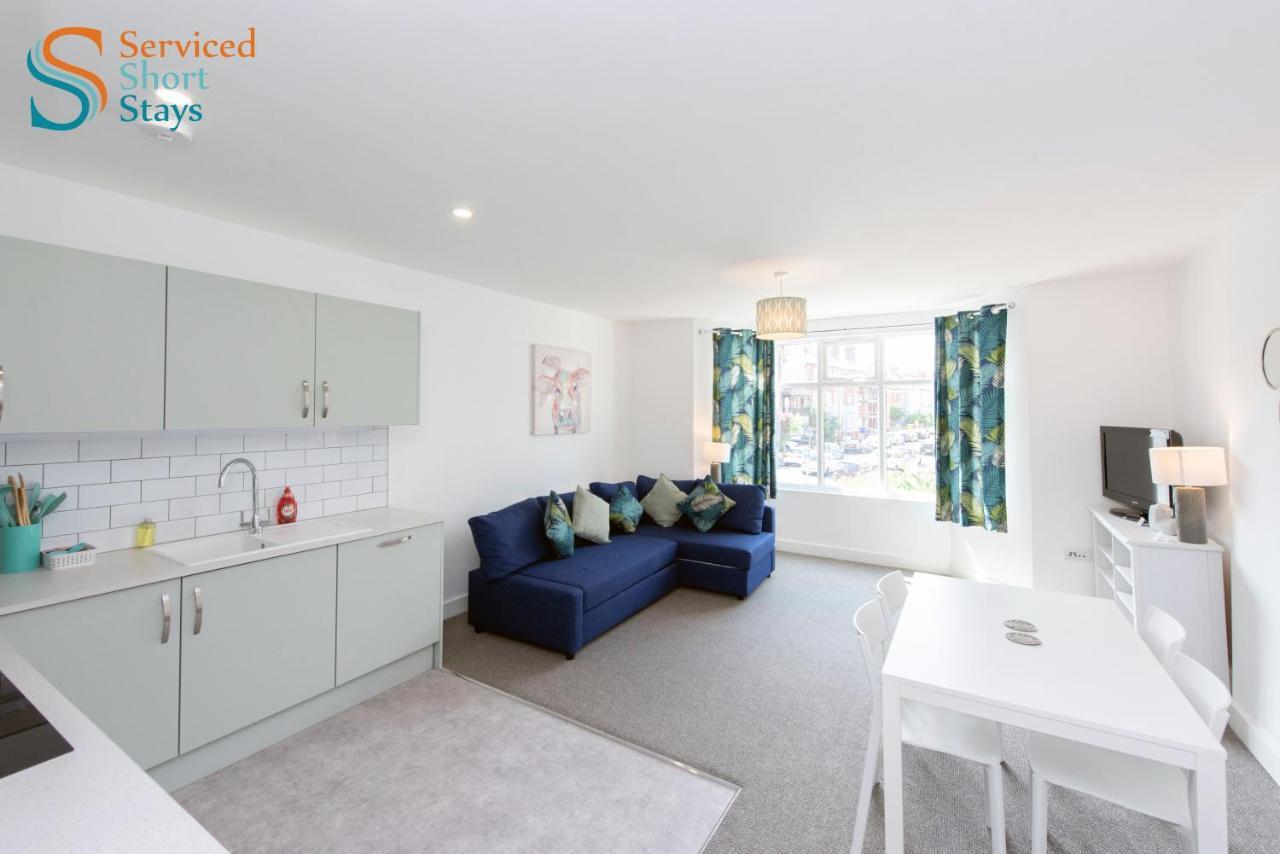 Bella, Two Bedroom Apartment Close To The Beach Margate Luaran gambar